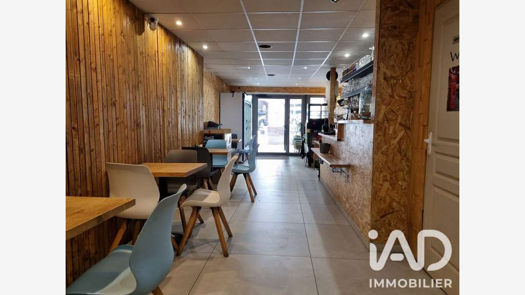 Vente crêperie 40 cvts au centre de Sommières