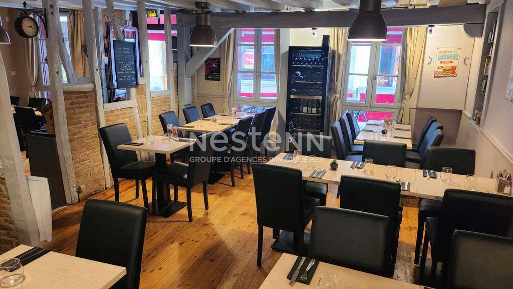 AV restaurant de caractère avec logement St Aignan