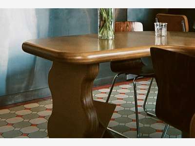 Vente restaurant en angle avec terrasse et appart