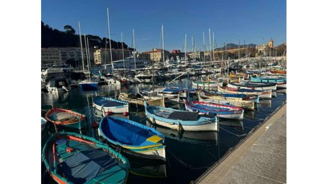 A vendre restaurant quartier du port à Nice centre