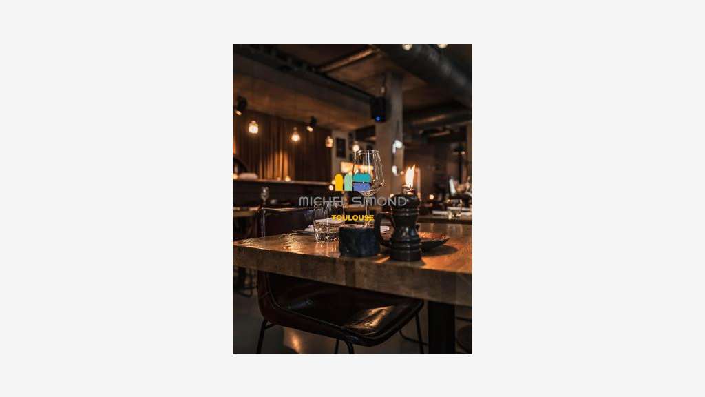CESSION BEAU RESTAURANT HYPERCENTRE 180M2 CUISINE