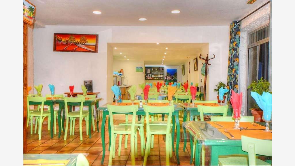 Vente restaurant 75 couverts à Plouha bel empl