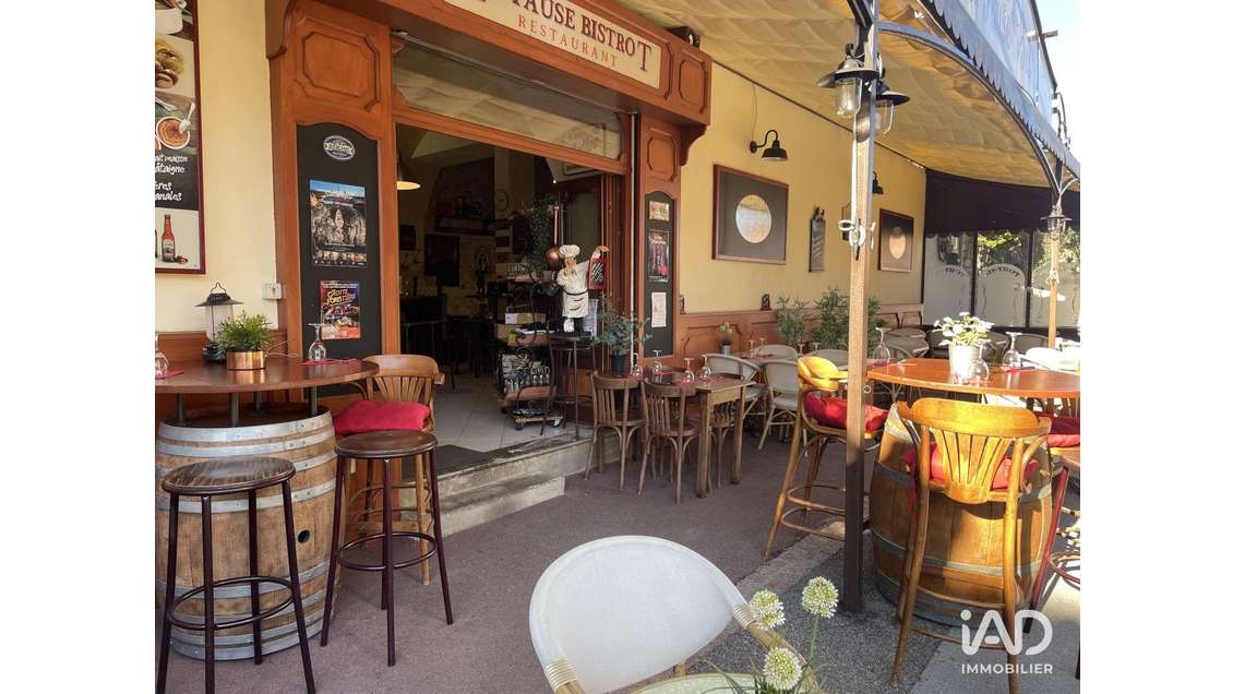 Restaurant à Vallon-Pont-d'Arc