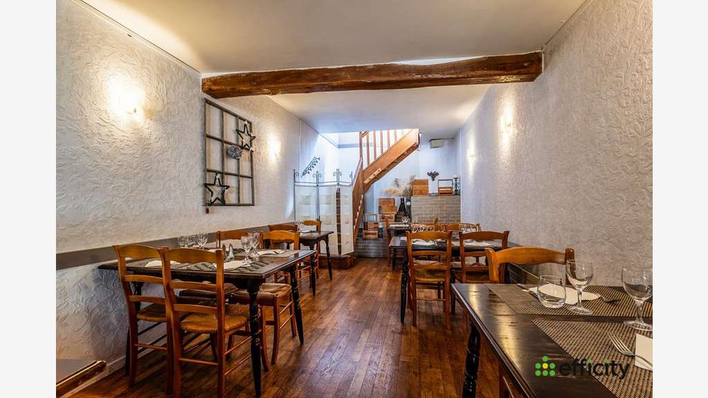Vente bar restaurant avec logement à Saintes