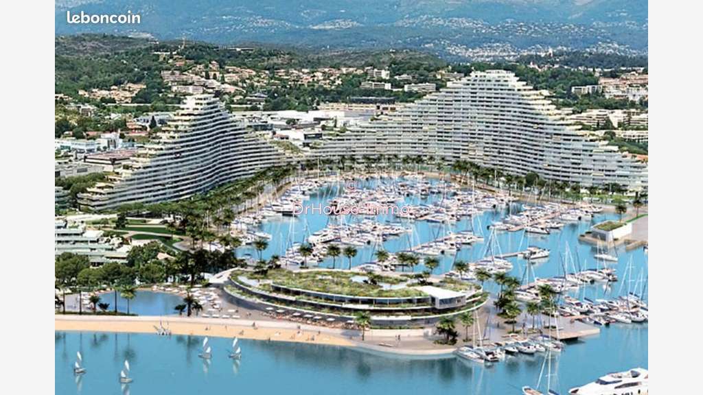 AV restaurant avec terrasse Marina Baie des Anges