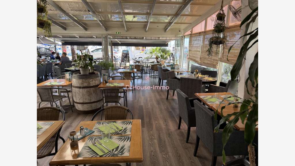 AV restaurant avec terrasse Marina Baie des Anges