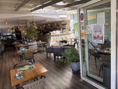 AV restaurant avec terrasse Marina Baie des Anges