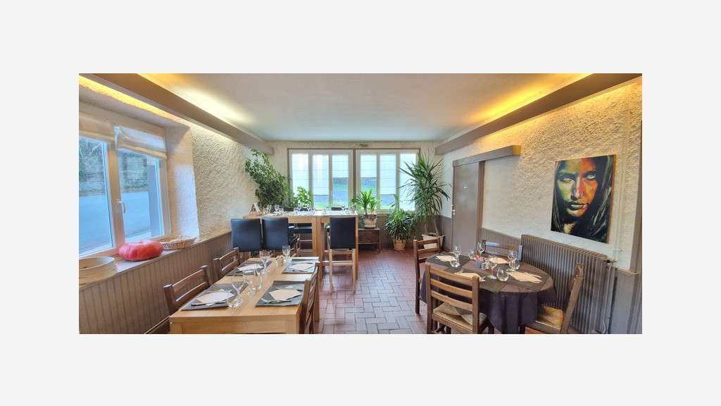 Restaurant sous enseigne à vendre à Volvic (63)