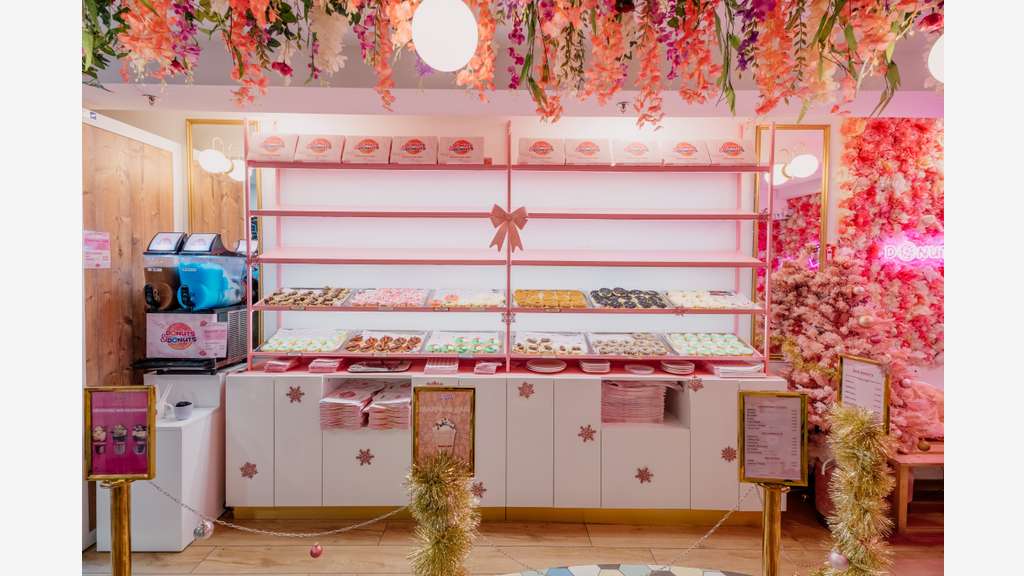 Reprise salon de thé Donuts bien situé C.C Englos