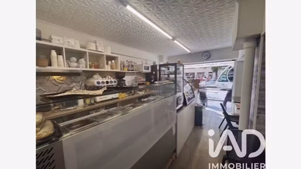 Cède café restauration rapide 30m² à Nice empl N°1