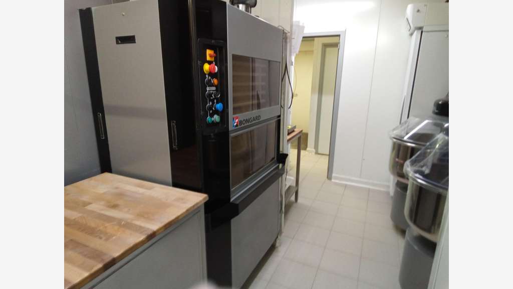 Vente superbe boulangerie avec parking en Ariège