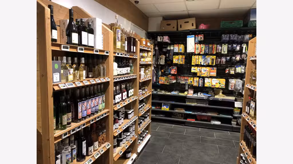 Vente supérette en station de ski à Valcenis