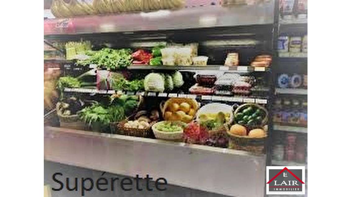 Supérette à vendre sur un axe passager du 53