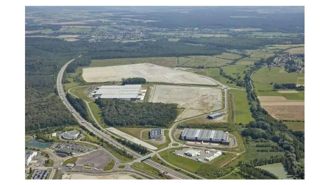 Vend terrain destiné aux activités indus Moselle