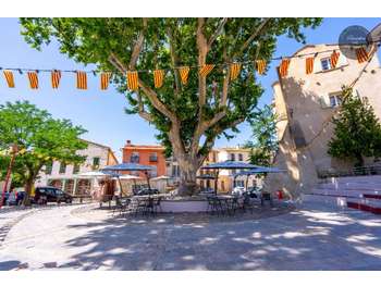 Vente restaurant licence III de 26 cvts à Bages