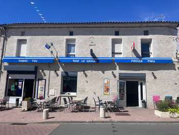A vendre bar tabac jeux terrasse à Chevanceaux