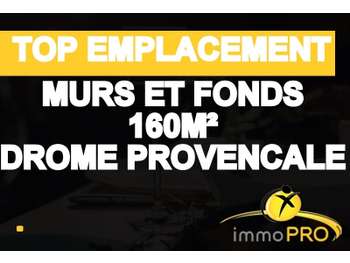 Vente bar restaurant murs et FDC centre village 26