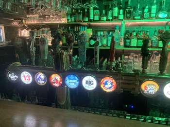 Vente pub bar musical bar à vin renommé à Menton