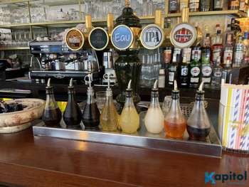 Vente brasserie d'angle à Paris 18e proche métro