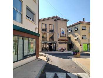 Vente bar restaurant en centre ville de Riscle