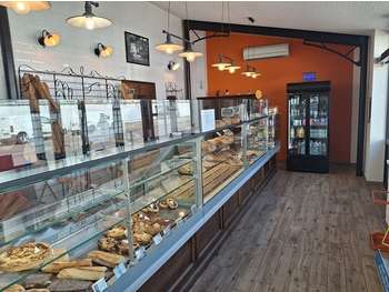 Vente Boutique récente sur axe de passage 01