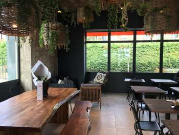 AV boulangerie pâtisserie snacking premium Avignon