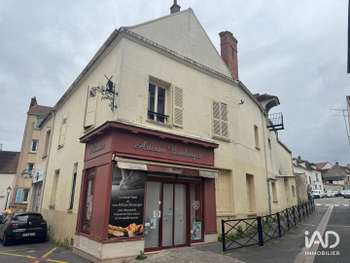 Vente boulangerie + appart à Mennecy centre ville