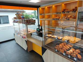 Vend boulangerie prox Annecy village touristique