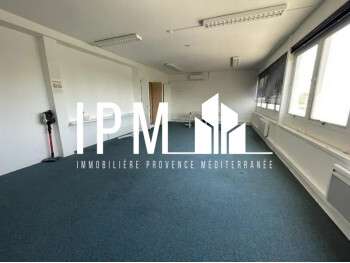 A vendre bureaux de 141m² Nîmes 30000