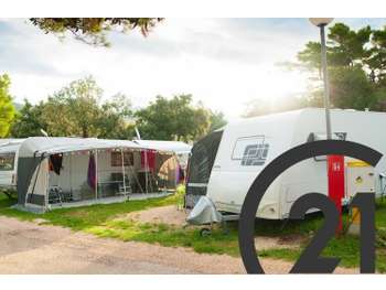 Vente camping sur 10 ha en arriere pays du Gard