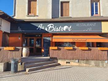 Restaurant place de l' Argentière-La-Bessée
