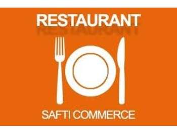 Cède magnifique restaurant rue piétonne Ste Maxime