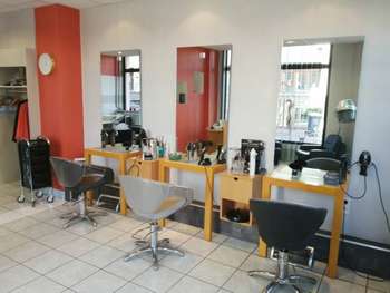 A VENDRE SALON DE COIFFURE AU CENTRE DE CHAMBERY