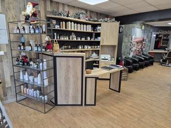 AV salon de coiffure moderne en Haute-Saône ✂️