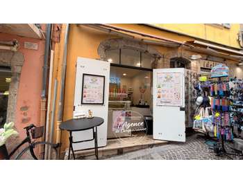 A vendre FDC bubble tea au centre de Hyères