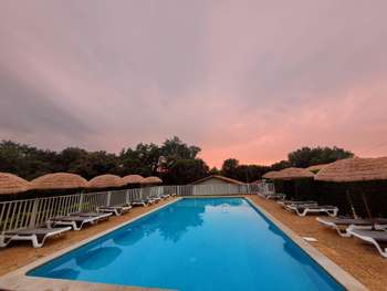 Vente domaine de 30 gites meubles tourismes