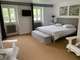 Moulin 1560 gîtes, chambres, piscine, 8 ha rivière