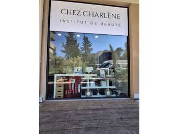 AV institut de beauté 84K dans le 06