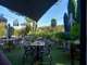 AV restaurant, terrasse et parking aux Angles