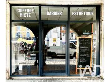 Vente salon de coiffure et soins esthétiques à Nay