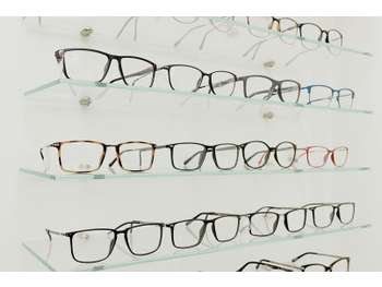 A vendre FDC opticien de 56m² empl N°1 à Dinan