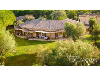 Hotel Pavillonnaire 60 chambres en Camargue
