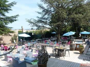 Vente hôtel restaurant en centre ville dept Drôme