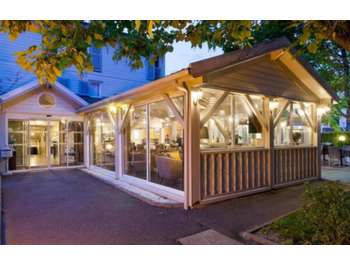 Vente hôtel *** à 15km d’Orly et proche A6 et A10
