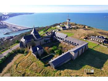 A vendre prieuré Côte de la Vierge à Fécamp