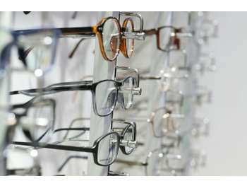 AV parts sociales magasin d'optique à Dudelange