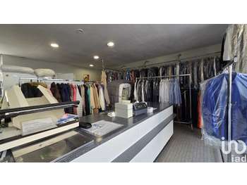 Vente pressing-blanchisserie centre-ville d''Anet