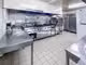 AV murs et fonds brasserie 262m² avec parking Izon