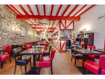 Murs et fonds brasserie lic IV Saint -Jean-de-Luz