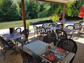 Vente hôtel restaurant + FDC aux portes de Niort